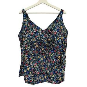 Lands’ End Women’s Floral Bathing Suit Top Size 24W DD